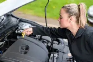 Checking Car Oil Level