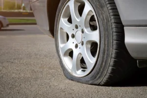 Belleville, IL don't drive with flat tire
