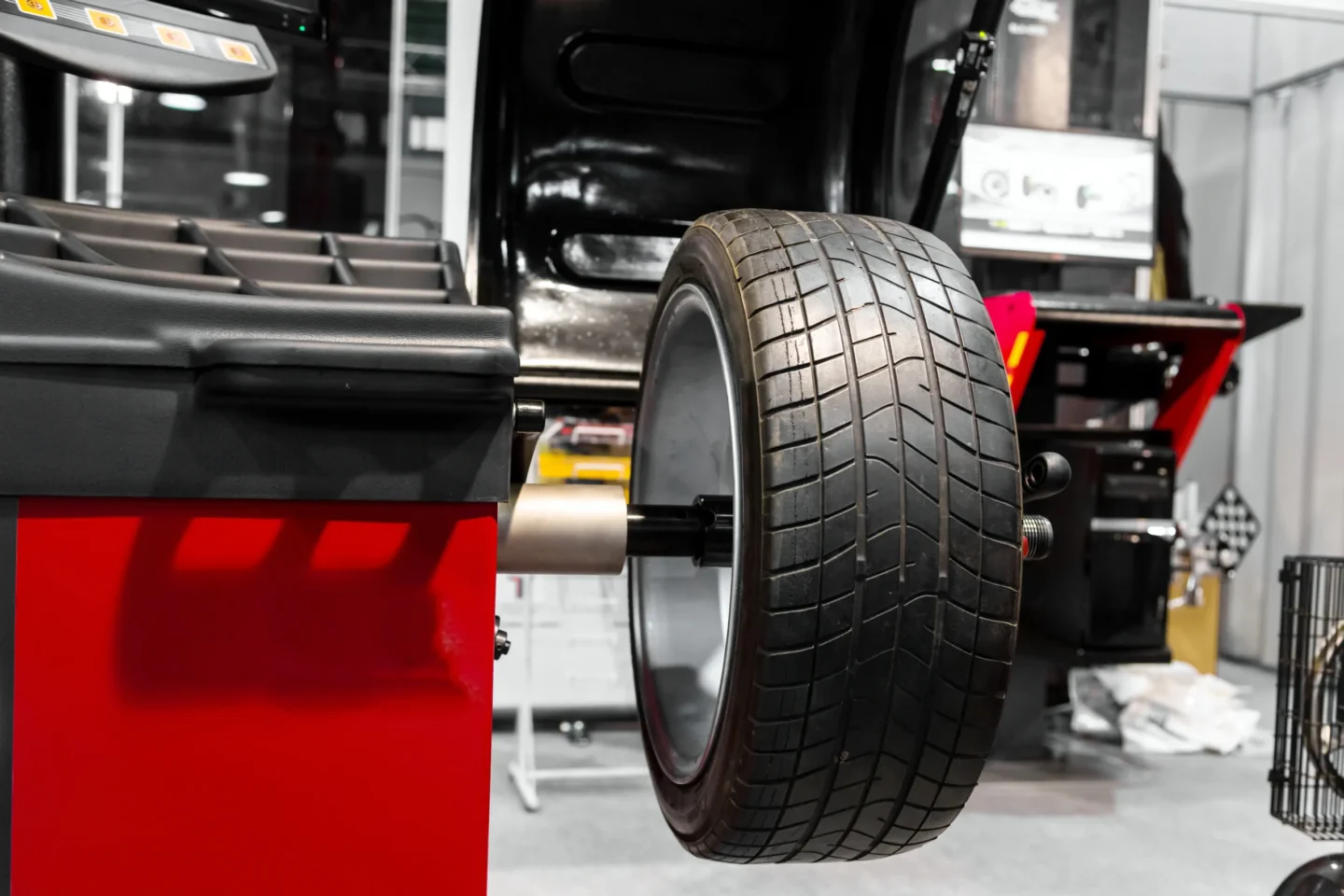 O’Fallon, IL balancing tires